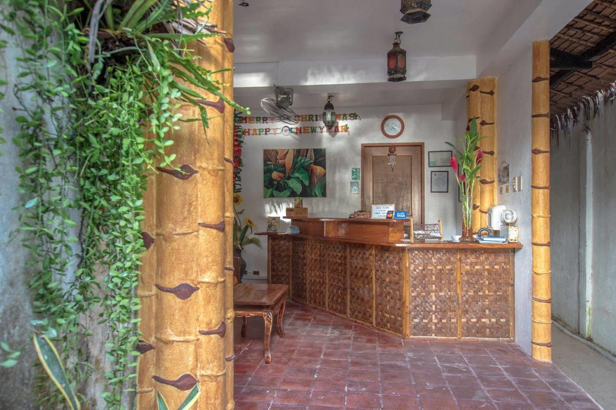 Bamboo Bungalows Resthouse Balabag  Exterior foto
